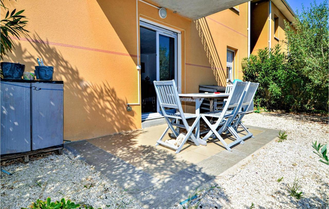 Lovely Apartment In Orange With Kitchen Exteriör bild
