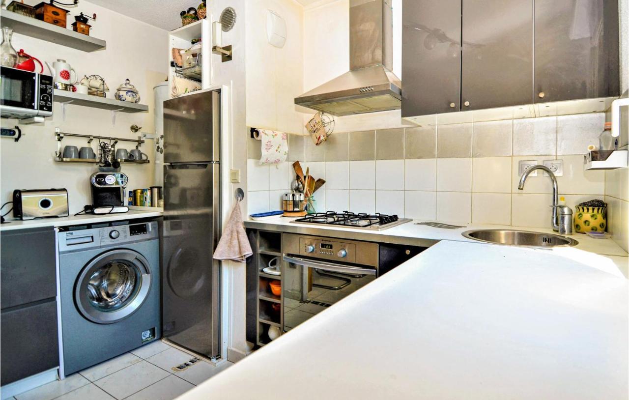 Lovely Apartment In Orange With Kitchen Exteriör bild