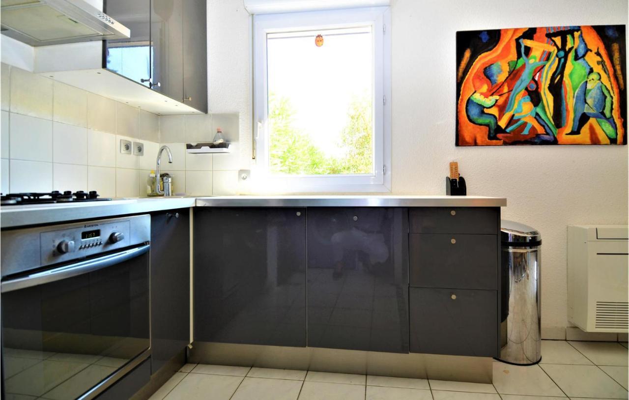 Lovely Apartment In Orange With Kitchen Exteriör bild